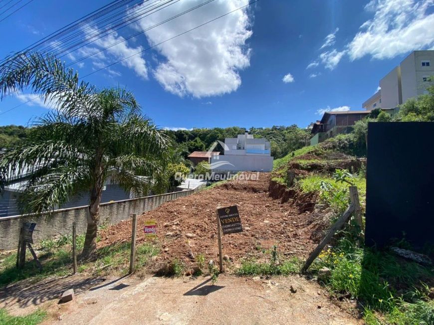 Terreno no bairro Vinhedos