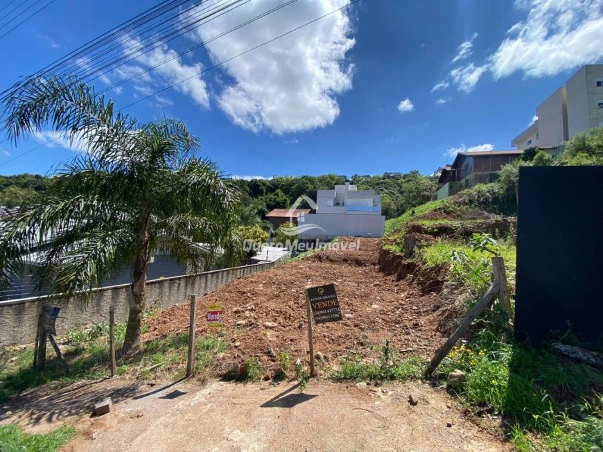 Terreno no bairro Vinhedos