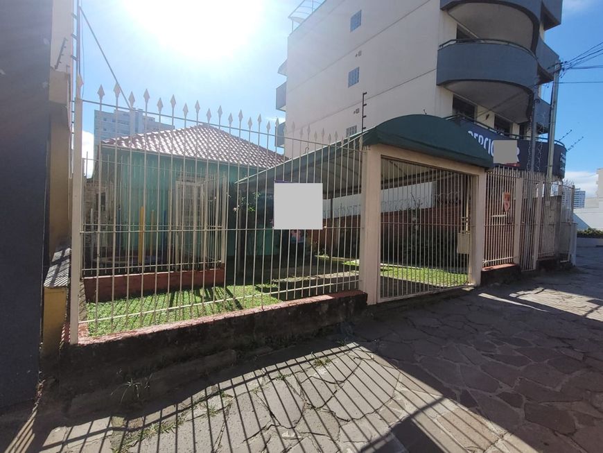 Venda de Casa em Caxias do Sul-RS, bairro Santa Catarina
