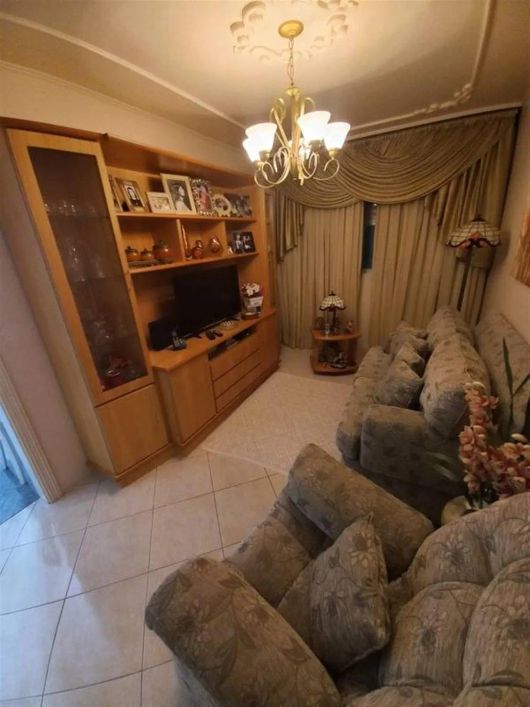 Ótimo apartamento em excelente localização no Bairro Exposição! Com 02 dormitórios, sala para 02 amb
