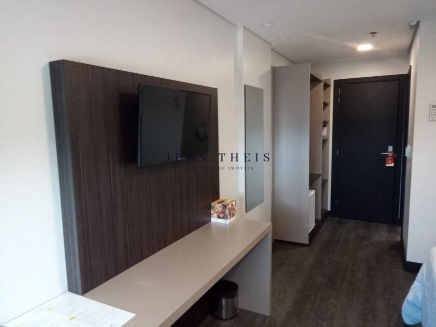 Investimento Atrativo: Quarto no Hotel Axten