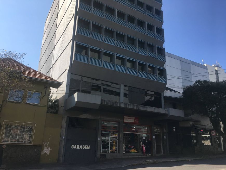 BENTOALVES Escritório com 62 m² quadrados no centro de Caxias do Sul - RS