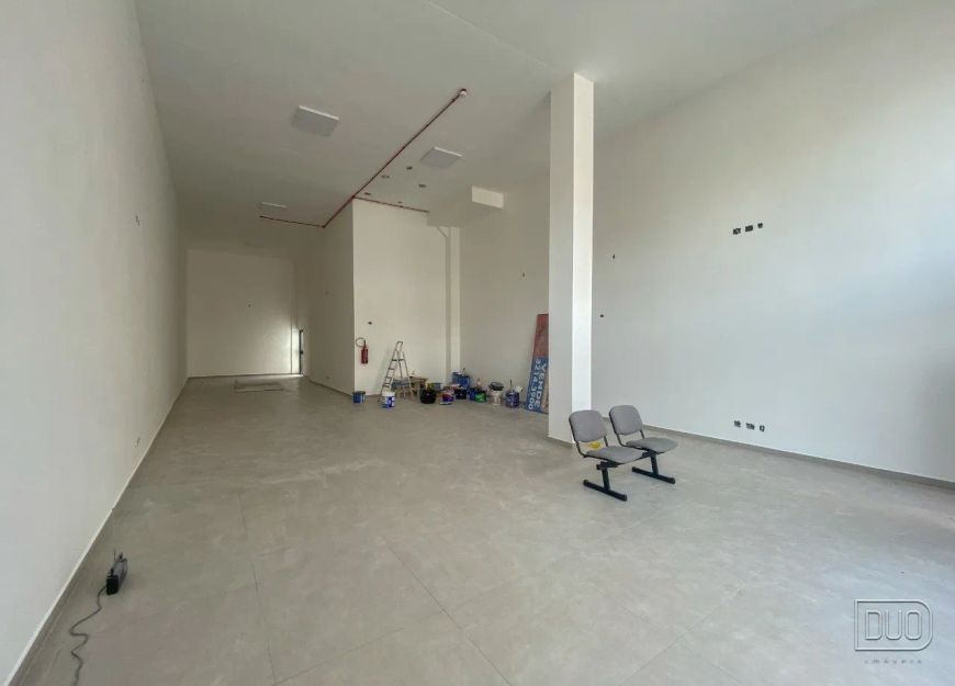 Sala Terrea/Loja,bairro São Pelegrino