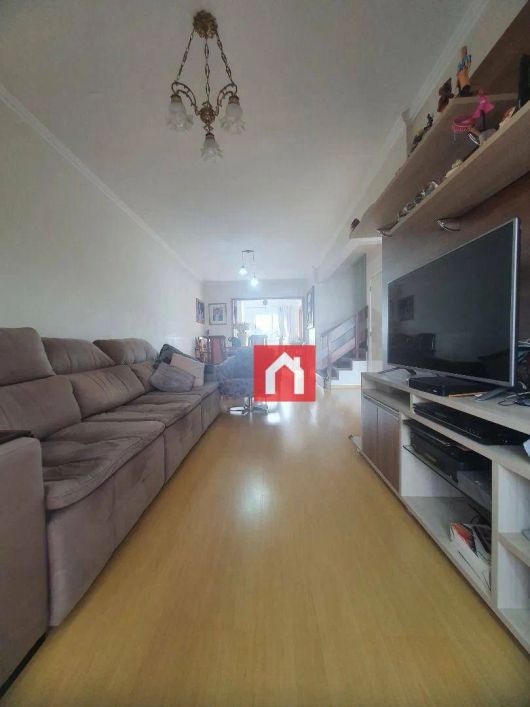 Sobrado dos sonhos no Santa Lúcia – 360m² de puro conforto e espaço!