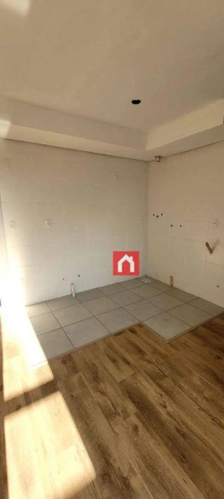 Apartamento com 2 dormitórios à venda, 40 m² por R$ 240.000,00 - Desvio Rizzo - Caxias do Sul/RS