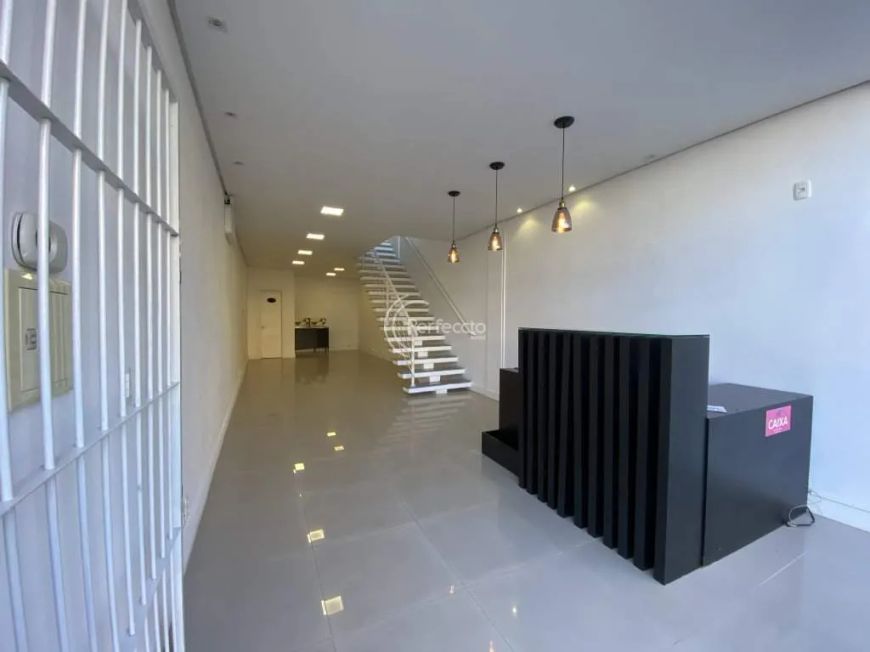 Loja Térrea com mezanino São 110m² privativos &amp;amp;#10004;Estacionamento exclusivo &amp;amp;#10004;2 ban