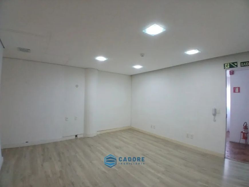 SALA AÉREA NO BAIRRO CINQUENTENARIO
