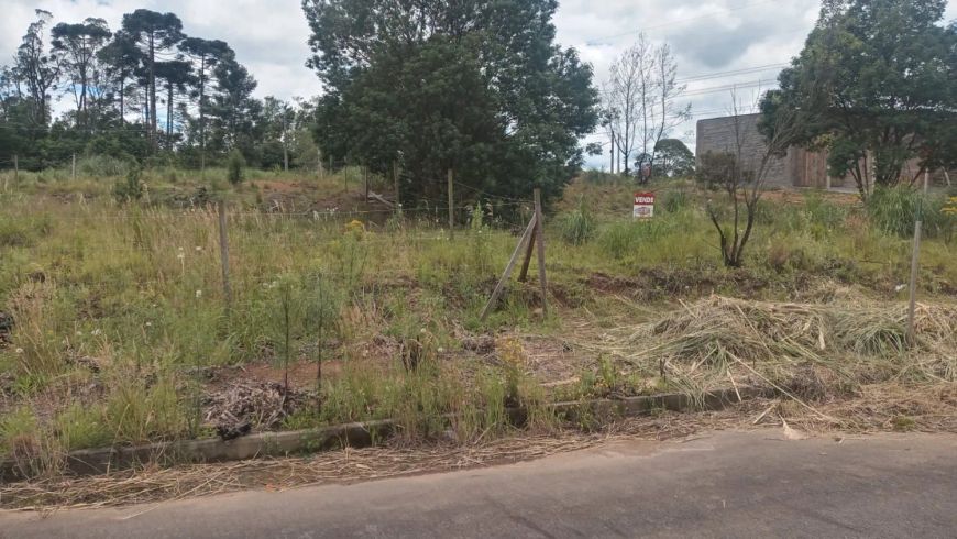 Terreno em ótima localização e orientação solar (Norte), em um Loteamento Novo no Diamantino! Fica e