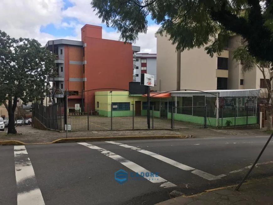 TERRENO COMERCIAL COM LOJAS NO BAIRRO EXPOSIÇÃO