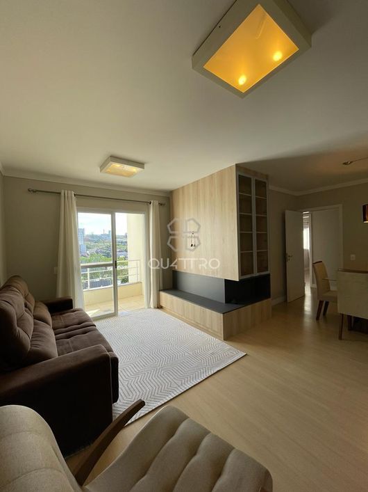 Apartamento mobiliado e equipado, em ótima localização no Cinquentenário