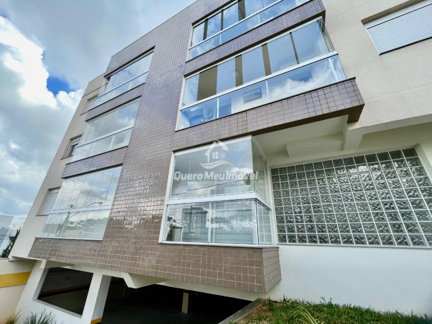 Apartamento com terraço e 3 quartos no Vila Verde