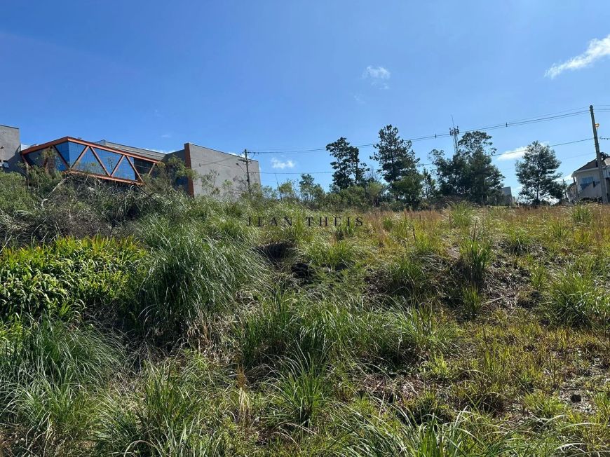 Terreno à venda no bairro São Luiz