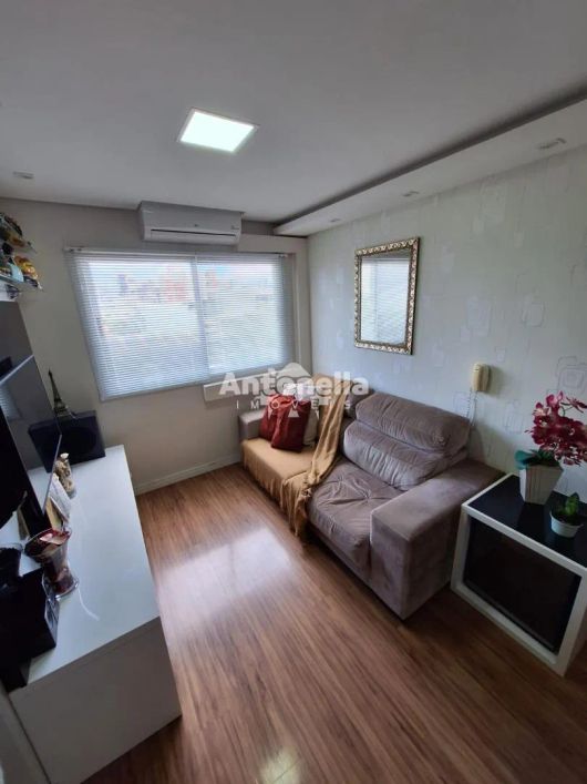 Apartamento no bairro Cinquentenário REF: 7240