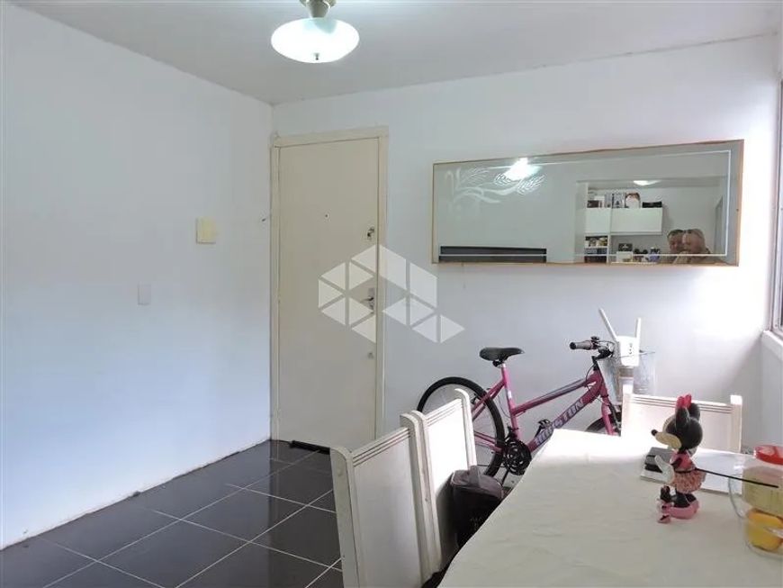 Apartamento com 2 dormitorios e 1 vaga no bairro Nossa Sra das Graças