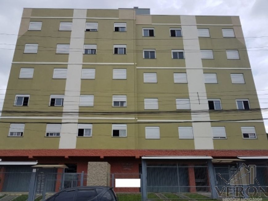 Venda de apartamento semimobiliado em Caxias do Sul, bairro Cidade Nova
