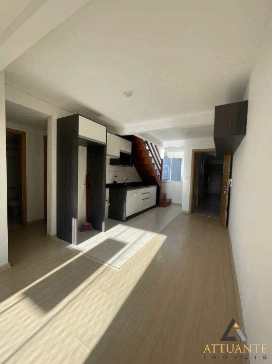 Cobertura duplex - Bairro Desvio Rizzo