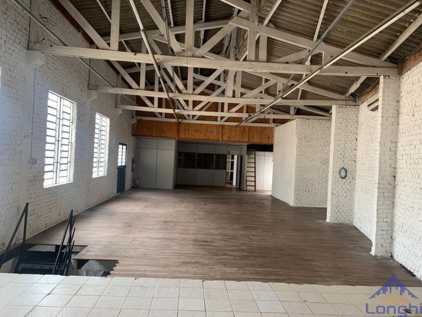 PAVILHÃO INDUSTRIAL