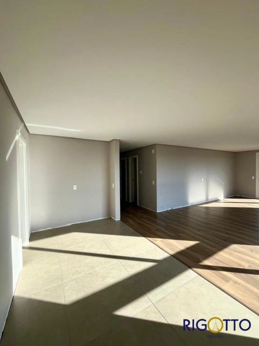 Apartamento 3 Dormitório(s) Bairro Villagio Iguate