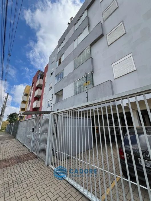 Apartamento semi mobiliado no bairro São Luiz