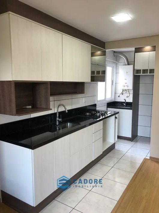 Apartamento semi mobiliado no bairro São Luiz