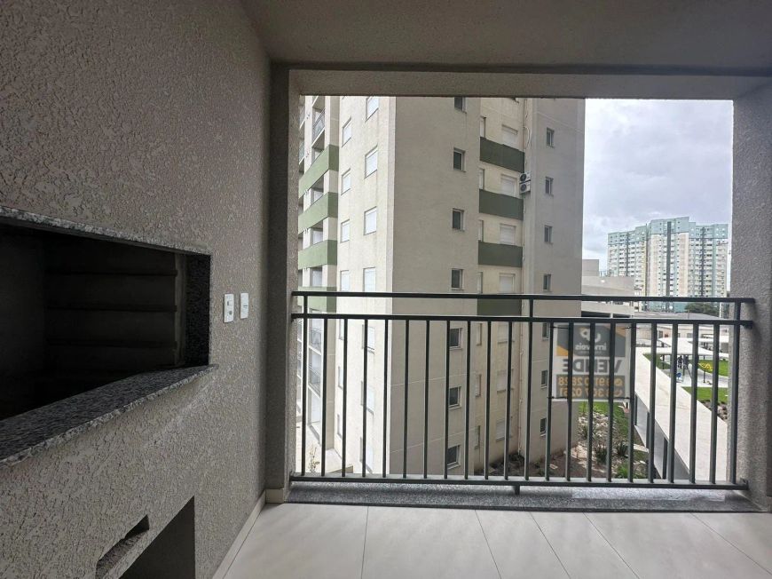 Apartamento à venda no Smart Urban Club em Pelotas, RS, 3 quartos, 1 suíte, 2 banheiros, vaga de ga