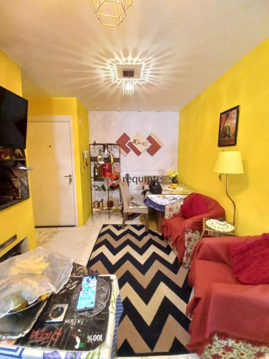 1291969- Apartamento com excelente localização nas Três Vendas