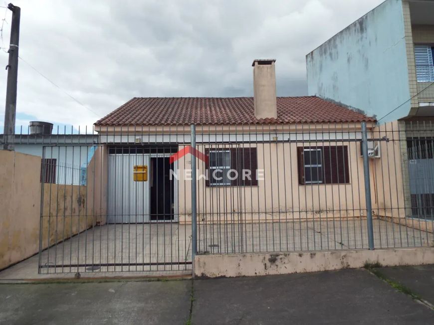 Casa em Rua Octávio Peixoto - Fragata - Pelotas/RS