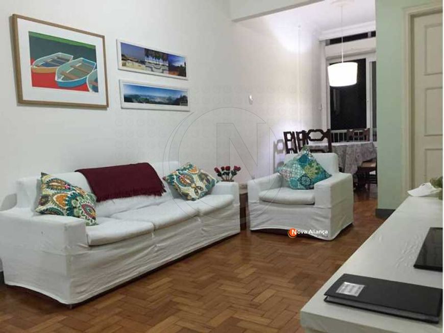 Apartamento - / Residencial / Copacabana