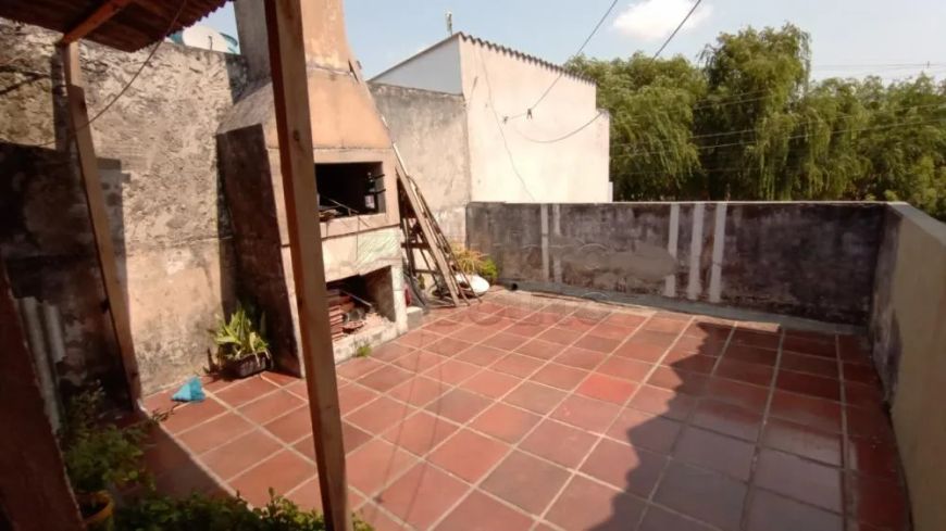 Apartamento à Venda na Zona Norte - 2 Dormitórios, Sala, Cozinha e Banheiro