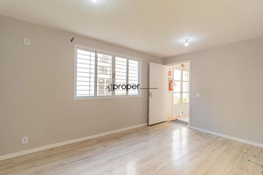 Apartamento 2 dormitórios para aluguel ou venda no Umuharama em Pelotas/RS