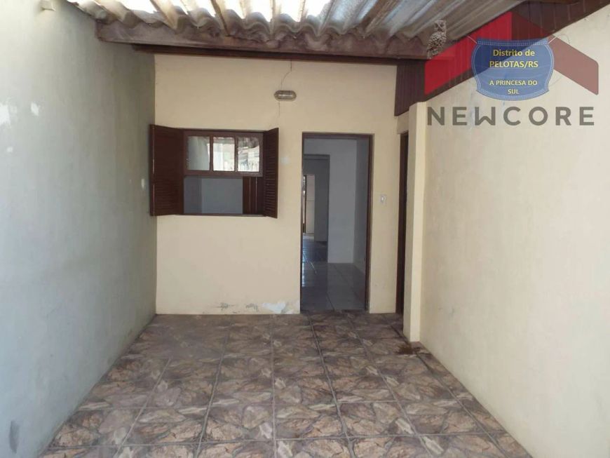 Casa em Rua Octávio Peixoto - Fragata - Pelotas/RS