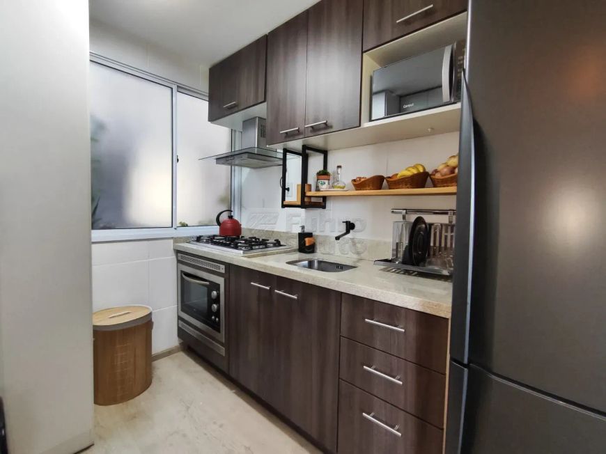 Apartamento a venda no condomínio Valle Del Fiore, com 2 dormitórios.