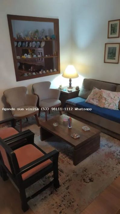 Casa em Condomínio para Venda em Pelotas, Três Vendas, 2 dormitórios, 1 banheiro, 2 vagas