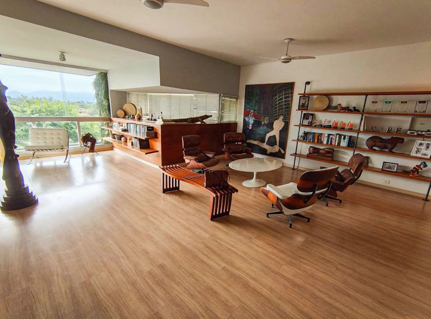 Apartamento de 02 suítes a venda