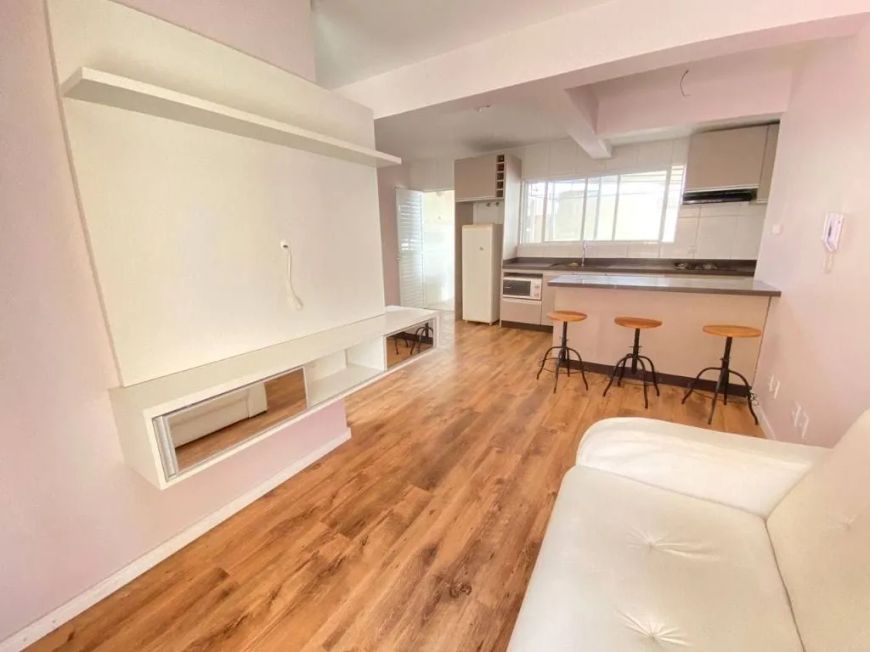 Sobrado com 2 dormitórios à venda, 107 m² por R$ 396.000,00- Fragata - Pelotas/RS