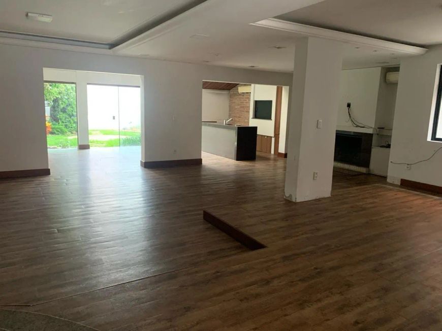 Casa para venda ou aluguel em Condomínio Fechado no Areal, Próximo da Baronesa: Espaço Gourmet, Gar