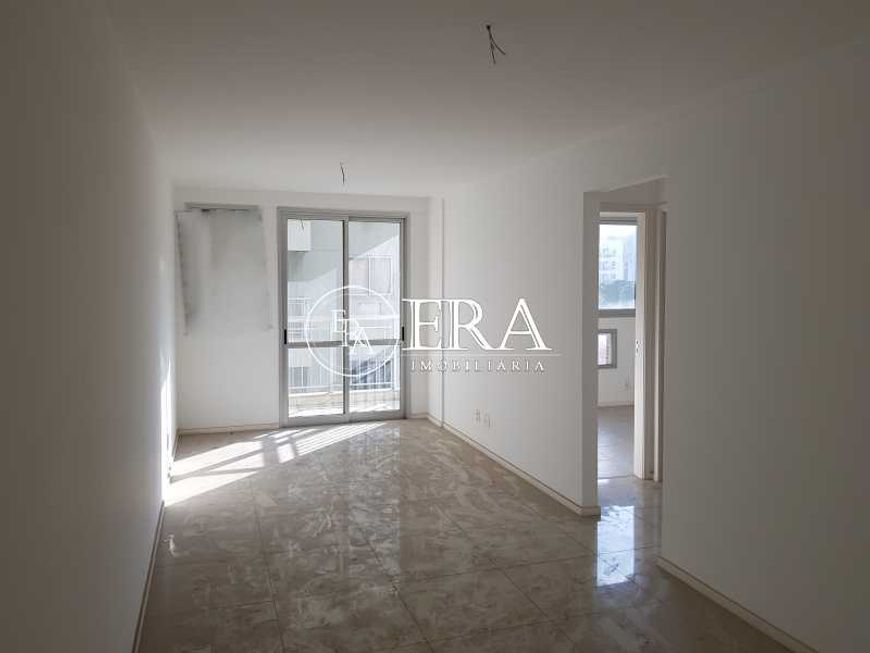 Praça Seca- Rua Florianópolis- Apartamento, varanda, 2 quartos, suíte, total infra estrutura. 1 vaga