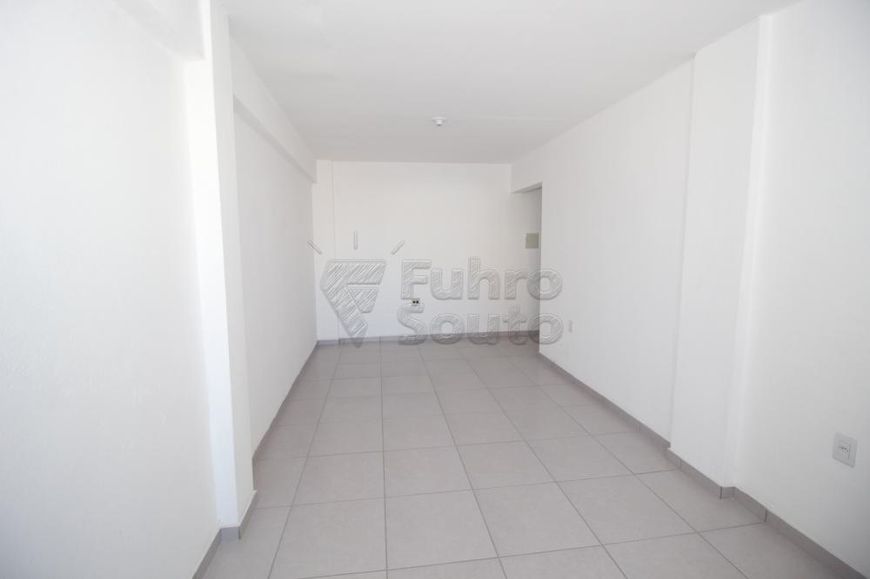 Comercial Sala em Condomínio em Pelotas