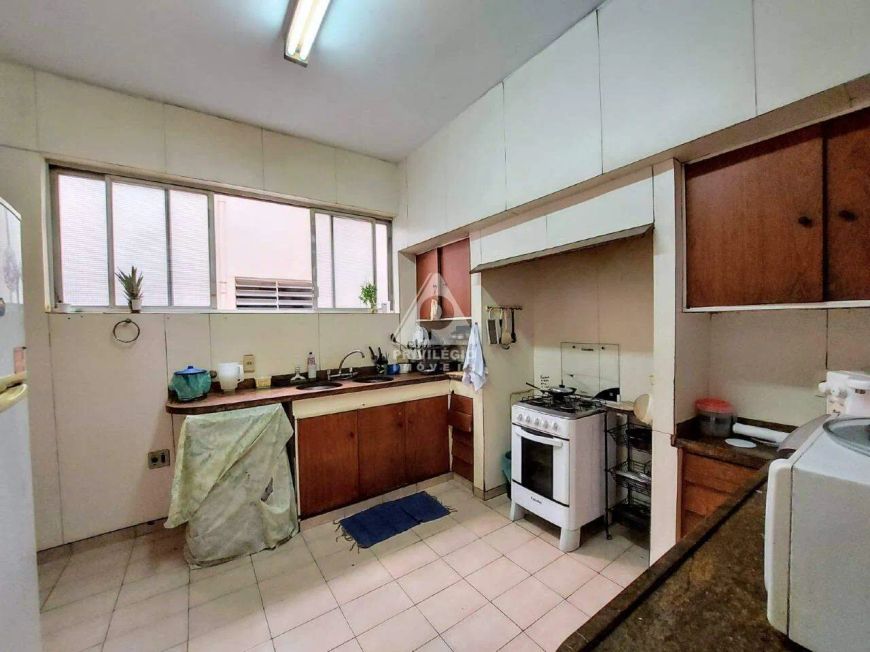 Apartamento à venda, 4 quartos, 1 suíte, 2 vagas, Copacabana - RIO DE JANEIRO/RJ