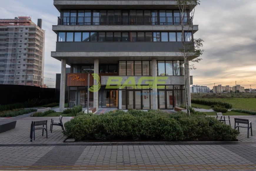 Sala comercial no parque Una