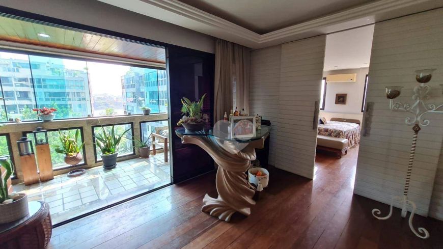 Apartamento com 4 dormitórios à venda, 182 m² por R$ 2.000.000,00 - Barra da Tijuca - Rio de Janeiro