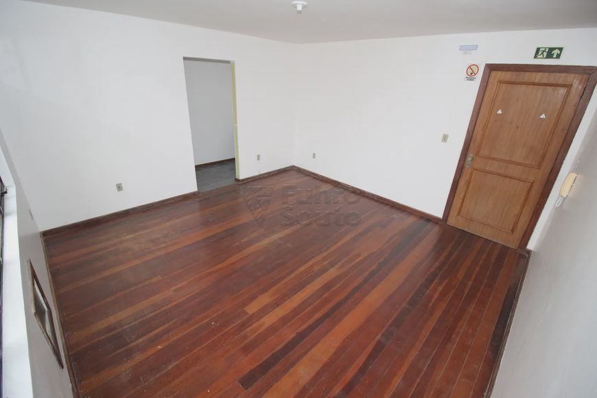 Seu Espaço Comercial no Coração de Pelotas: Sala Ideal para o Seu Negócio!