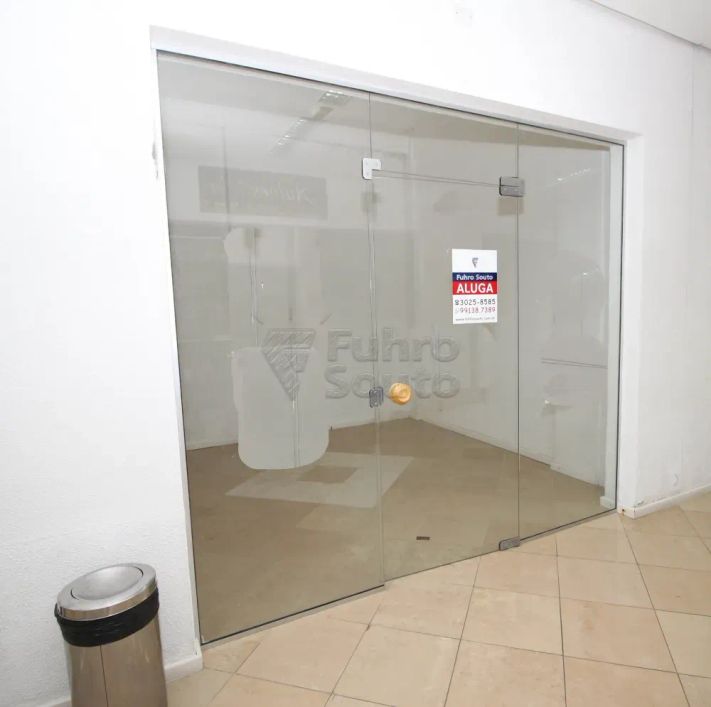 Comercial Sala em Condomínio em Pelotas