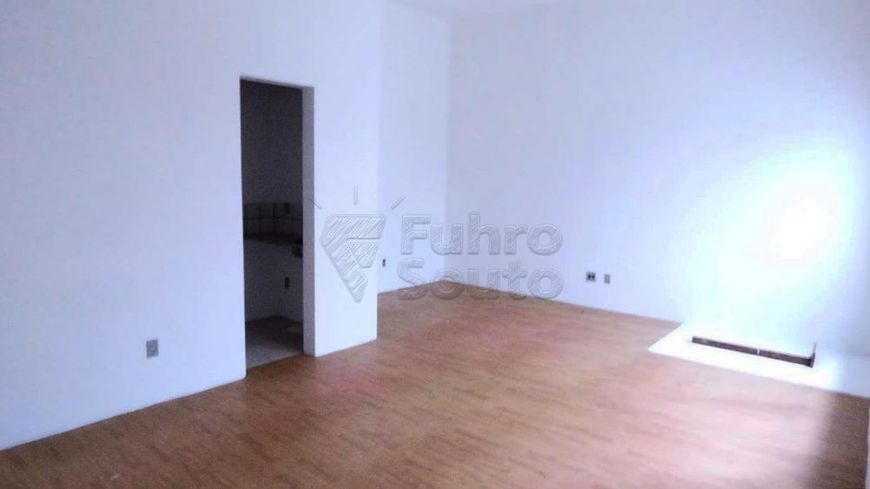 Comercial Sala em Condomínio em Pelotas