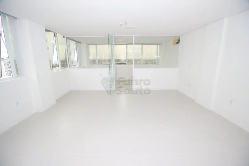 Sala Comercial no Moinho Office - Localização Estratégica em Pelotas