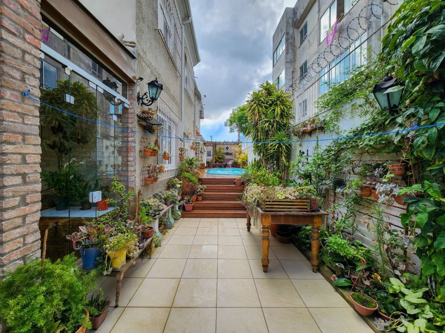 Sobrado residencial ou comercial em região nobre, Centro, Pelotas, RS