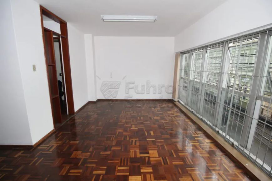 Sala Comercial à Venda ou Locação ? Espaço e Visibilidade para o seu Negócio!