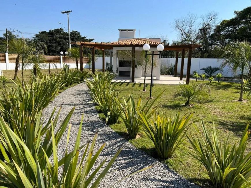 Sobrado à venda no Figueiras da Marina, Areal, Pelotas/RS, com 3 dormitórios, 3 suítes, 132 m², 2 v