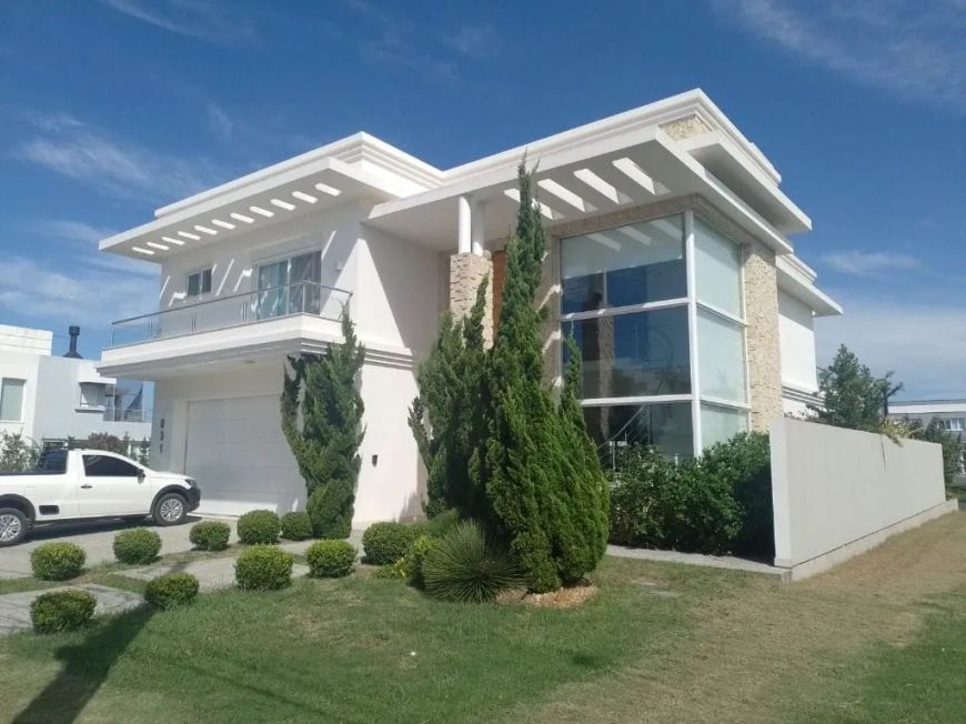 Sobrado com 3 dormitórios à venda, por R$ 5.800.000 - São Gonçalo - Pelotas/RS. com 3 dormitórios s