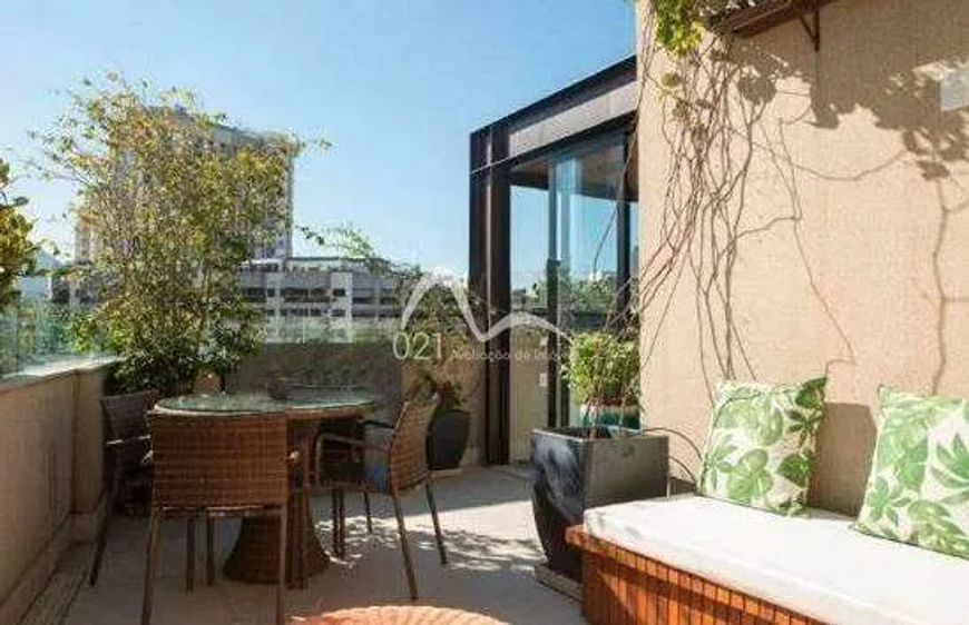 Cobertura à venda, 2 quartos, 2 suítes, 2 vagas, Leblon - Rio de Janeiro/RJ